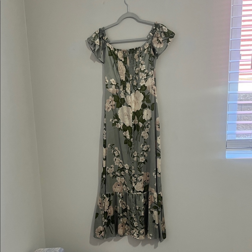 Reformation Sianna Silk Dress in the Tarragon floral print - Picture 10 of 13